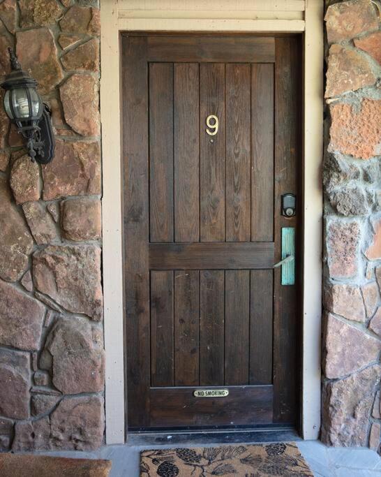 Aspen Stash Pad With Fireplace, Parking, W/D Bagian luar foto